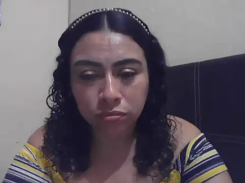 Snapshot of DalilahMx chatting on July 2026 02:05:17 AM DalilahMx online show from July 2026 02:05:17 AM