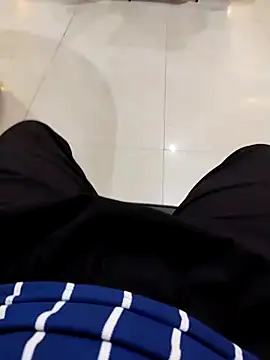 sudip999999 online show from April 2026 04:44:01 PM