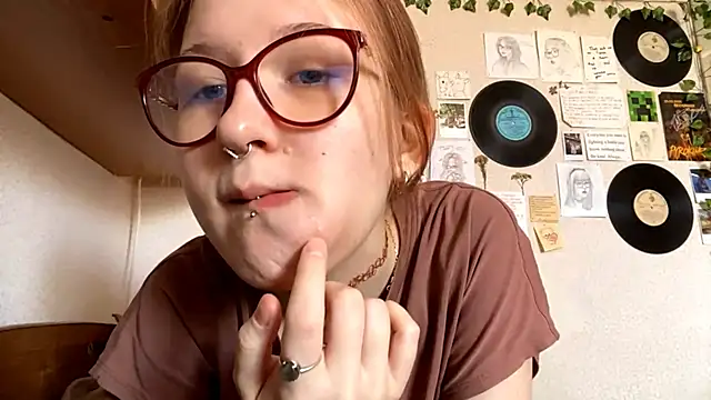 LaureenVielma online show from April 2026 08:29:01 AM