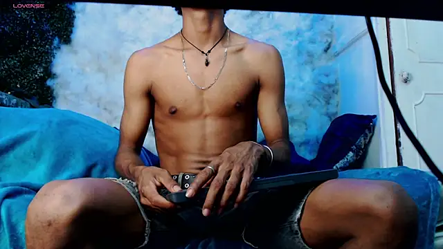 Walkers05 online show from March 2026 02:24:01 AM