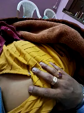 Snapshot of fantastic-couple chatting on February 2026 04:44:01 PM fantastic-couple online show from February 2026 04:44:01 PM