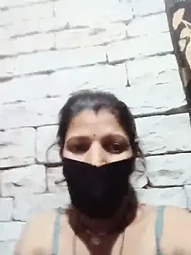 Divya-11431 online show from May 2026 04:59:01 PM