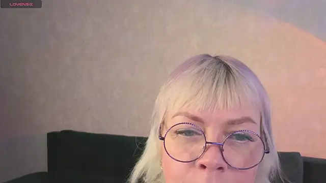 Snapshot of Ann_Annise chatting on March 2026 06:59:01 AM Ann Annise online show from March 2026 06:59:01 AM