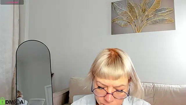 Ann Annise online show from March 2026 01:21:01 AM