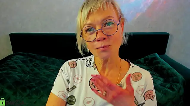 Ann Annise online show from April 2026 07:44:02 AM