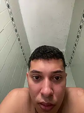 AlexP1090 online show from July 2026 04:05:02 PM