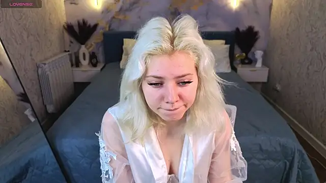 Snapshot of Kate_Krose chatting on March 2026 01:08:01 AM Kate Krose online show from March 2026 01:08:01 AM