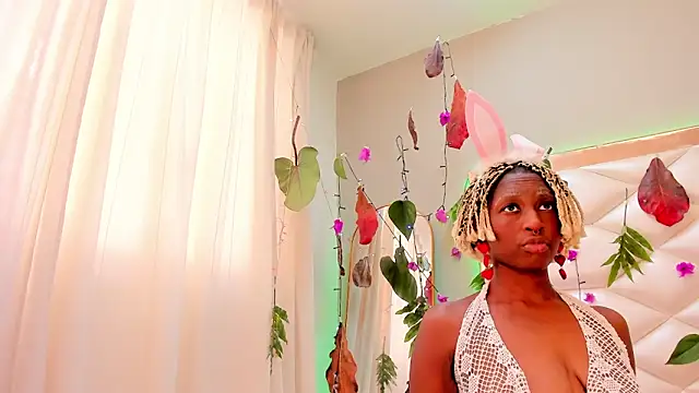 EvelynDivine online show from February 2026 01:22:02 PM