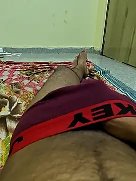 Romantic boy143 online show from July 2026 09:13:01 PM