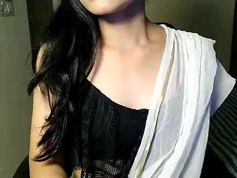Snapshot of Sharmila_05 chatting on May 2026 08:09:01 AM Sharmila 05 online show from May 2026 08:09:01 AM