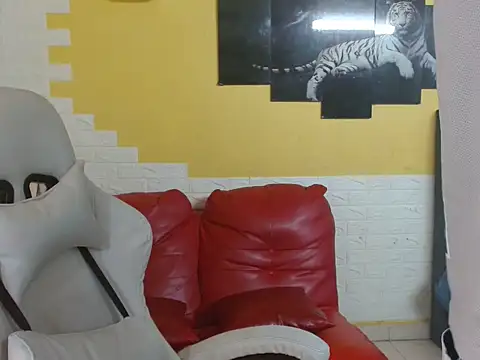 Snapshot of chacorta_ chatting on April 2026 01:11:01 PM chacorta online show from April 2026 01:11:01 PM