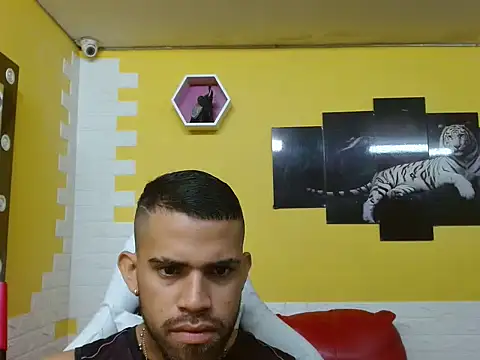 Snapshot of chacorta_ chatting on April 2026 01:27:02 PM chacorta online show from April 2026 01:27:02 PM