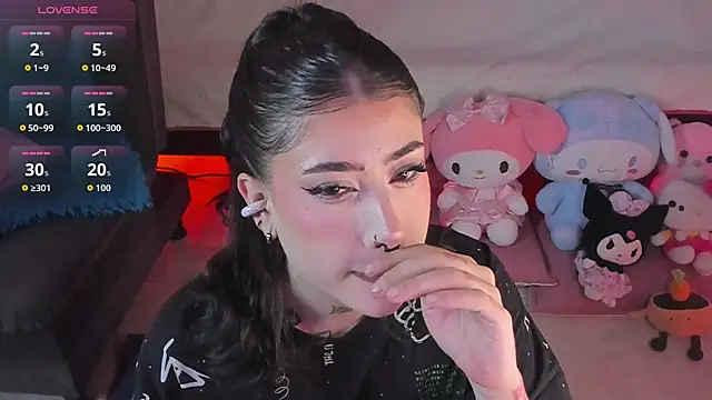 Tamara uwu online show from March 2026 10:26:01 PM