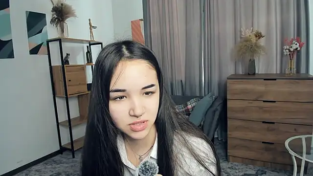 Snapshot of AvantgardAlone chatting on February 2026 09:14:02 AM AvantgardAlone online show from February 2026 09:14:02 AM