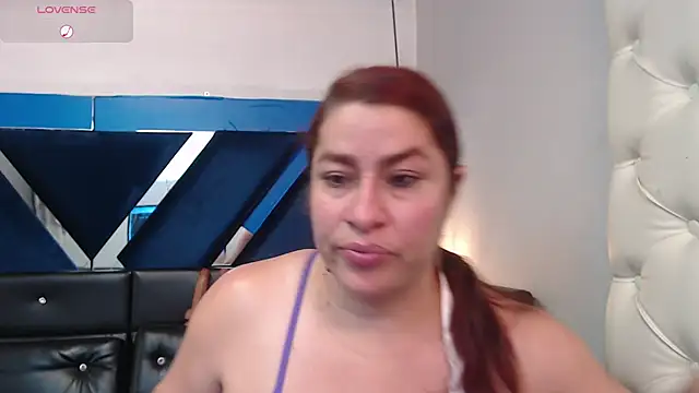 Snapshot of Alison-mar chatting on June 2026 08:22:01 PM Alison-mar online show from June 2026 08:22:01 PM