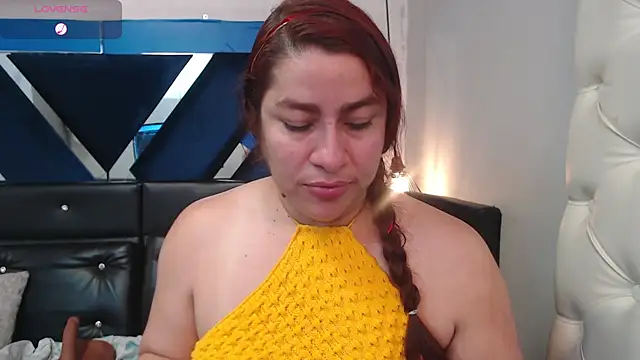 Snapshot of Alison-mar chatting on June 2026 07:41:02 PM Alison-mar online show from June 2026 07:41:02 PM