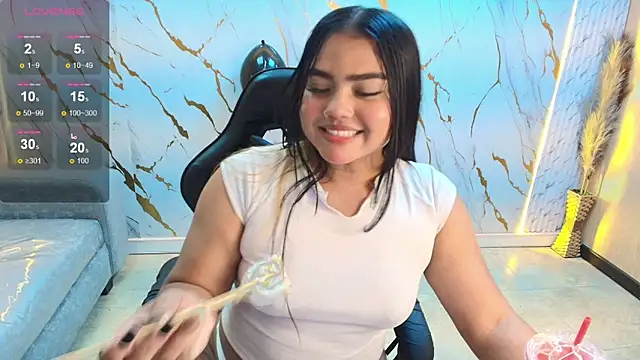 Berchy tf online show from March 2026 08:37:01 PM