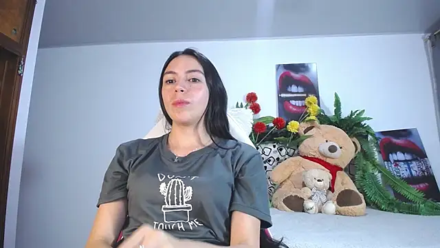 lika little0 online show from April 2026 11:37:02 PM