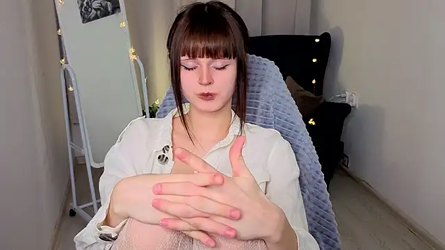 Snapshot of michelewild chatting on March 2026 02:12:02 PM michelewild online show from March 2026 02:12:02 PM