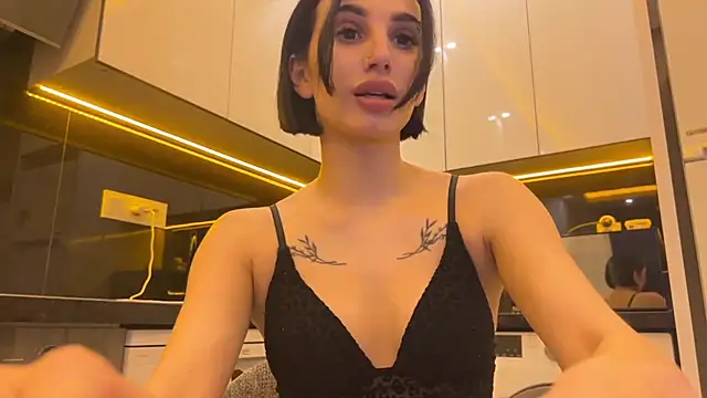 Snapshot of BlackFox_V chatting on February 2026 10:02:02 PM BlackFox V online show from February 2026 10:02:02 PM