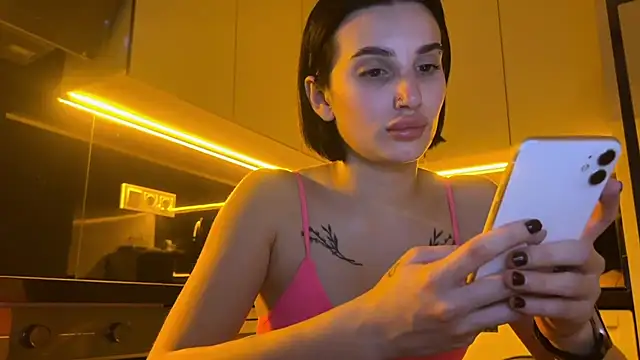 Snapshot of BlackFox_V chatting on March 2026 10:16:02 PM BlackFox V online show from March 2026 10:16:02 PM