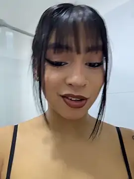 Snapshot of Chel__ chatting on May 2026 05:07:01 PM Chel online show from May 2026 05:07:01 PM