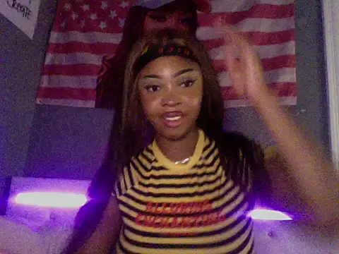 LuckyTonightx online show from June 2026 08:02:02 AM
