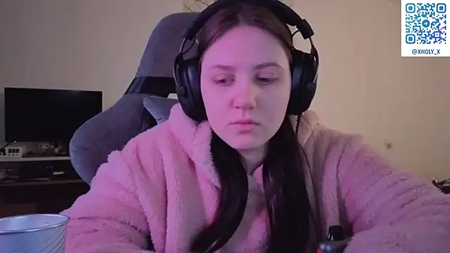 Snapshot of Holy_Kveta chatting on February 2026 02:48:01 AM Holy Kveta online show from February 2026 02:48:01 AM