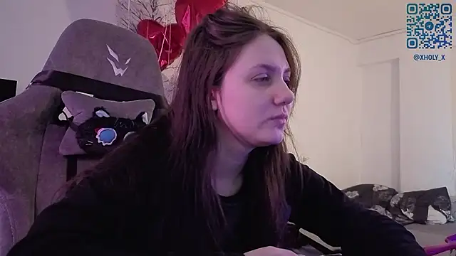 Snapshot of Holy_Kveta chatting on February 2026 03:27:02 AM Holy Kveta online show from February 2026 03:27:02 AM