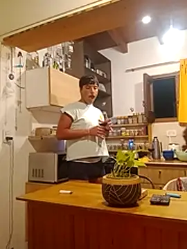 LuxuCum online show from February 2026 03:15:01 AM