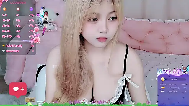 -Anya-666- online show from April 2026 06:23:02 PM