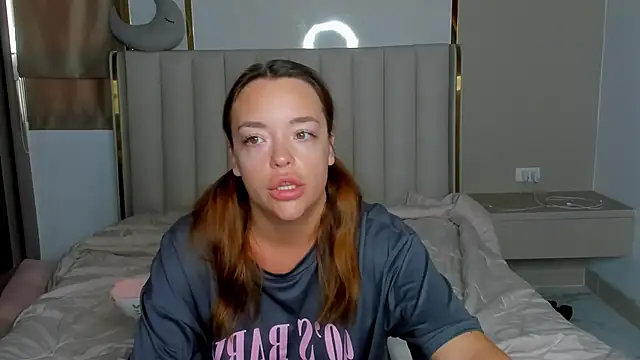 Snapshot of stellaa_quenn chatting on April 2026 12:11:02 AM stellaa quenn online show from April 2026 12:11:02 AM