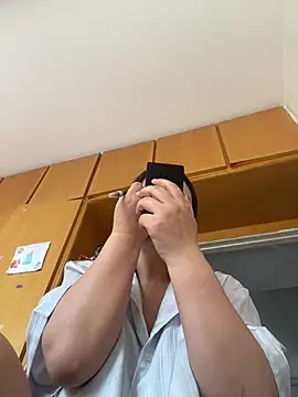 Youyou 12 online show from March 2026 12:23:02 AM