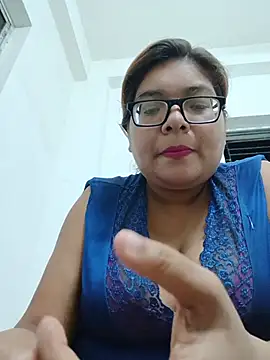 Snapshot of Elie_Hallway chatting on May 2026 06:39:01 PM Elie Hallway online show from May 2026 06:39:01 PM