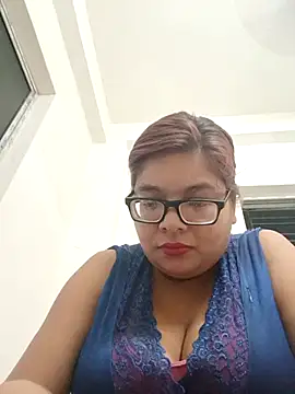 Snapshot of Elie_Hallway chatting on July 2026 05:51:02 PM Elie Hallway online show from July 2026 05:51:02 PM