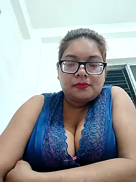 Snapshot of Elie_Hallway chatting on July 2026 05:34:01 PM Elie Hallway online show from July 2026 05:34:01 PM