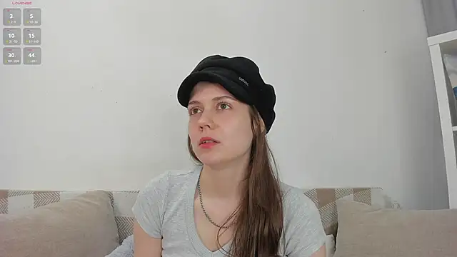MalvinaTrafford online show from May 2026 02:25:01 PM