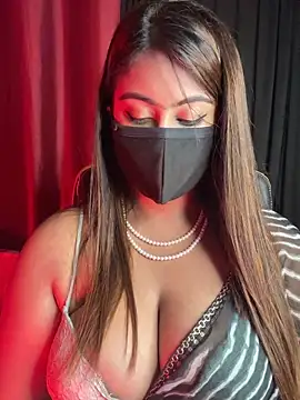 queen-panda online show from April 2026 05:31:02 PM