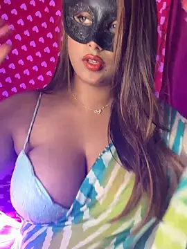 queen-panda online show from April 2026 05:54:02 PM