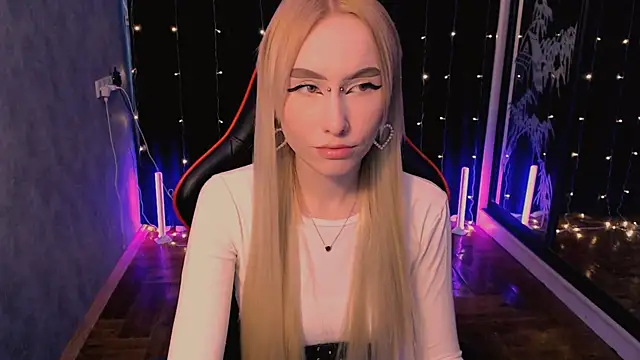 crybambi online show from March 2026 08:07:02 AM