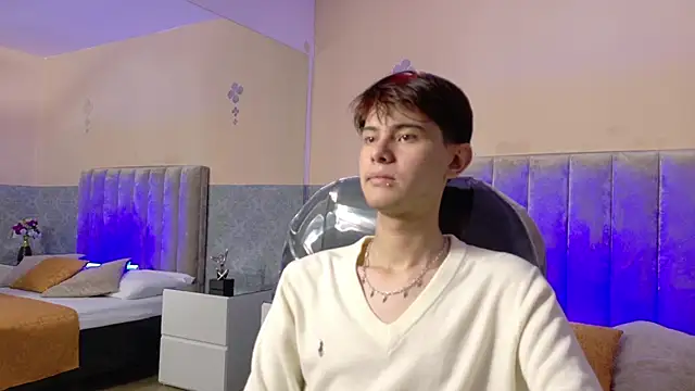 Derek Sinn online show from April 2026 07:44:01 PM