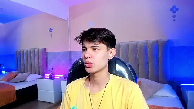 Derek Sinn online show from April 2026 07:31:02 PM