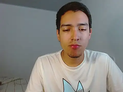 Snapshot of NickFin chatting on June 2026 01:24:02 PM NickFin online show from June 2026 01:24:02 PM