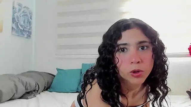 Snapshot of LunaLith chatting on February 2026 02:39:02 PM LunaLith online show from February 2026 02:39:02 PM