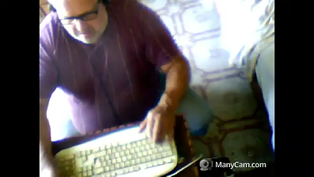 Snapshot of swichcassanesi chatting on June 2026 12:22:01 PM swichcassanesi online show from June 2026 12:22:01 PM