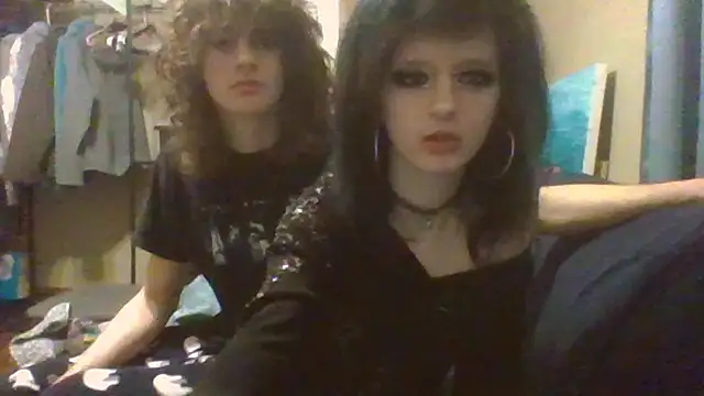 Snapshot of emoprincessxD chatting on February 2026 03:43:01 AM emoprincessxD online show from February 2026 03:43:01 AM