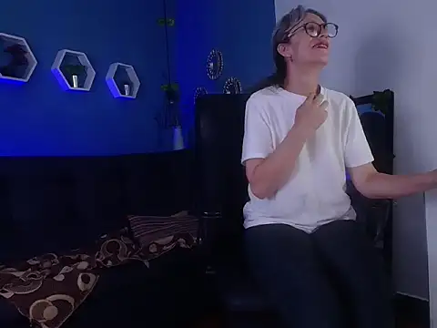 Snapshot of laurasofia45 chatting on March 2026 05:08:02 AM laurasofia45 online show from March 2026 05:08:02 AM