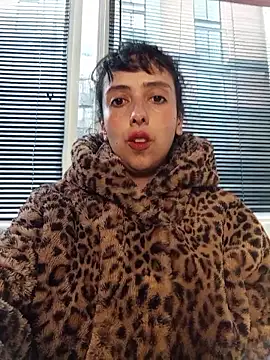 Snapshot of Eva_Err chatting on February 2026 09:13:01 PM Eva Err online show from February 2026 09:13:01 PM