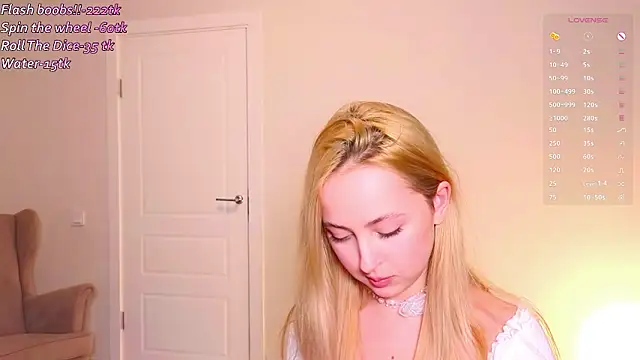 Snapshot of xloex chatting on February 2026 08:18:01 PM xloex online show from February 2026 08:18:01 PM