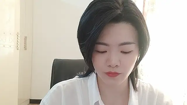 Snapshot of Nikishine chatting on April 2026 06:33:01 AM Nikishine online show from April 2026 06:33:01 AM